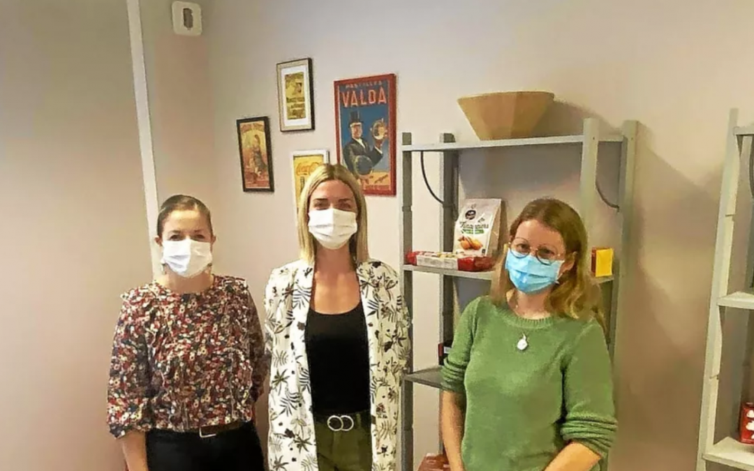 « Au petit marché », à l’Ehpad de Kerloudan, à Ploemeur, les résidents se rencontrent en faisant leurs courses